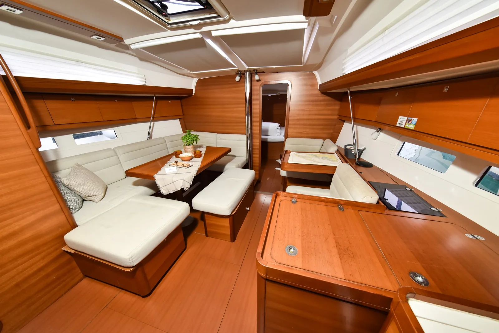 Yacht DUFOUR 410 Grand Large - Stella - Foto 1