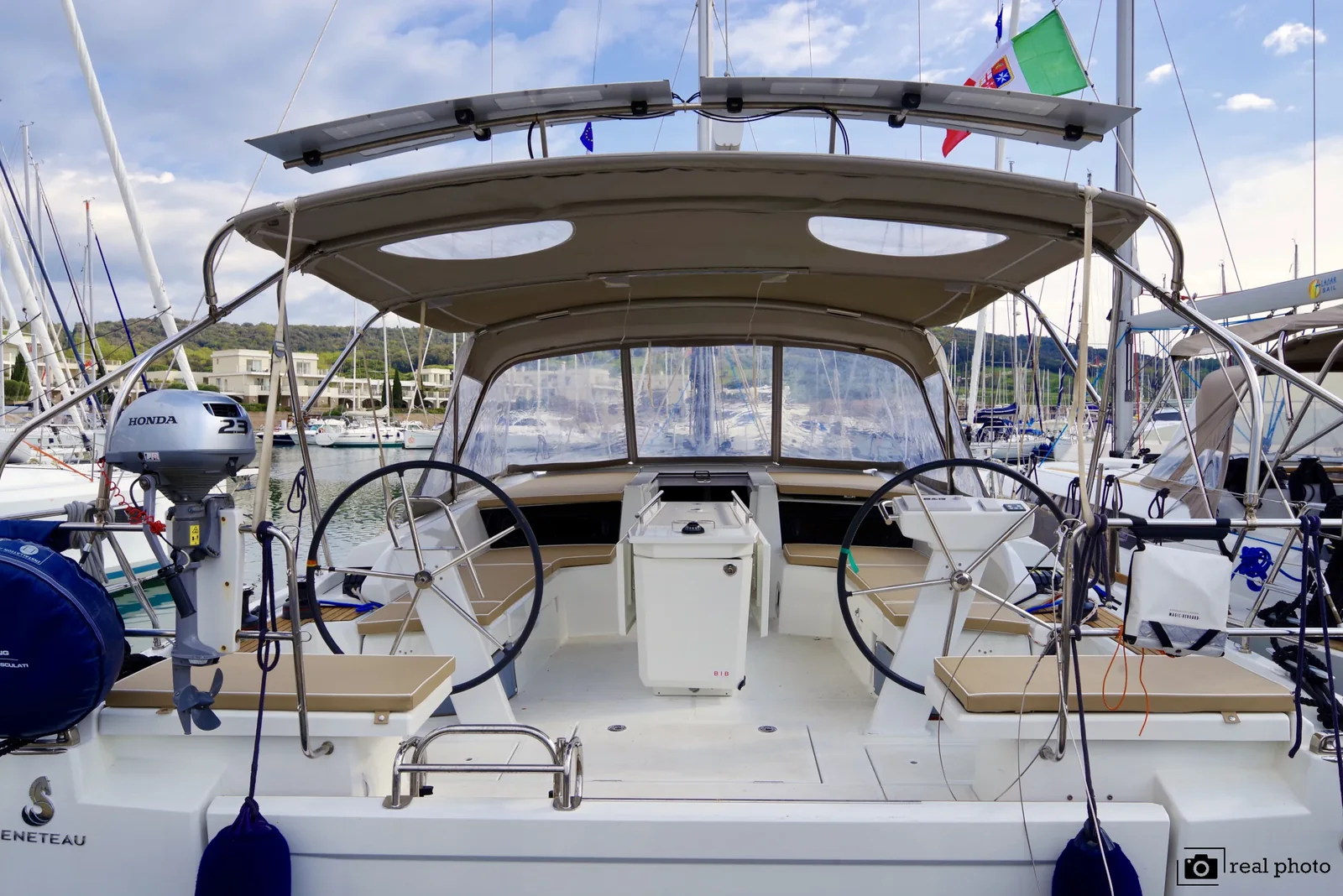 Yacht BENETEAU Oceanis 46.1 - Emma - Foto 1