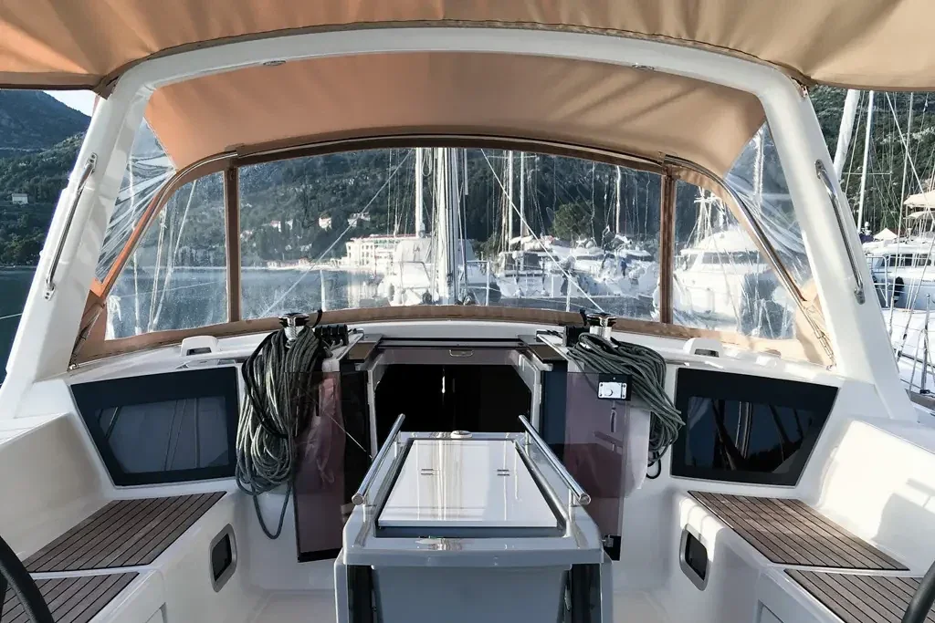 Yacht BENETEAU Oceanis 45 - Cancan - Foto 1