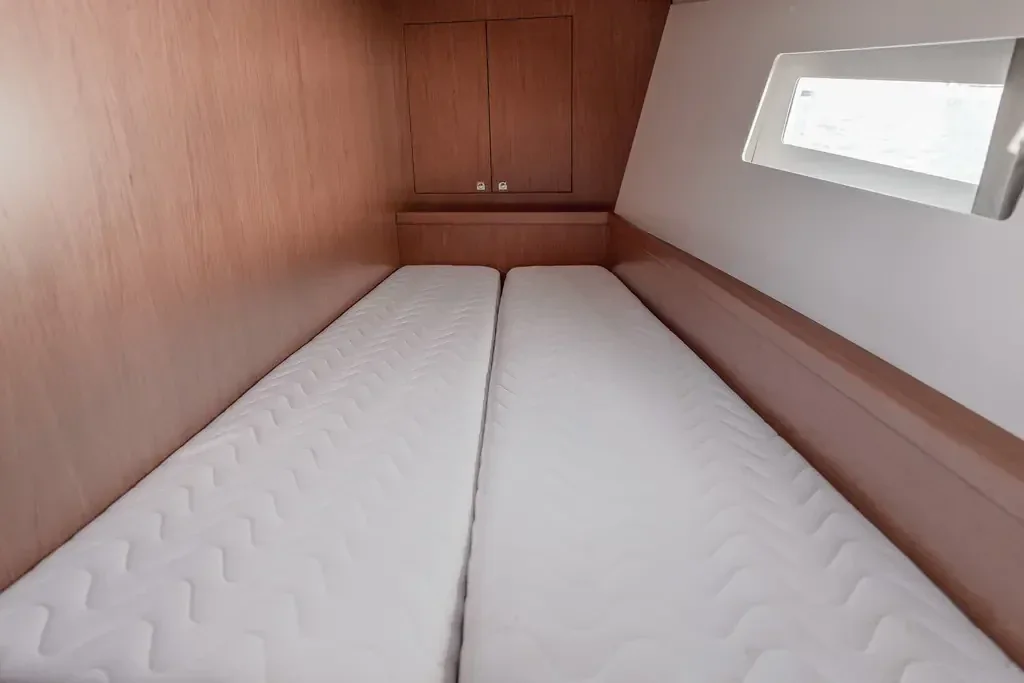 Yacht BENETEAU Oceanis 45 - Cancan - Foto 1