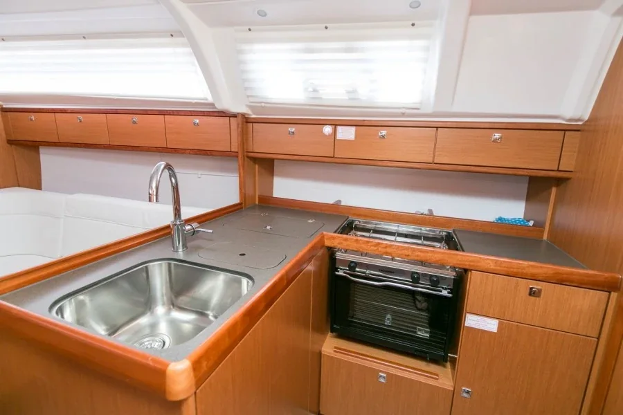 Yacht BAVARIA Cruiser 37 - Alani - Foto 1