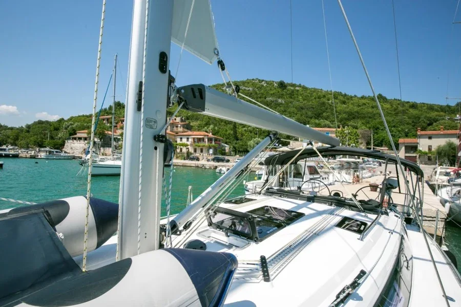Yacht BAVARIA Cruiser 37 - Alani - Foto 1