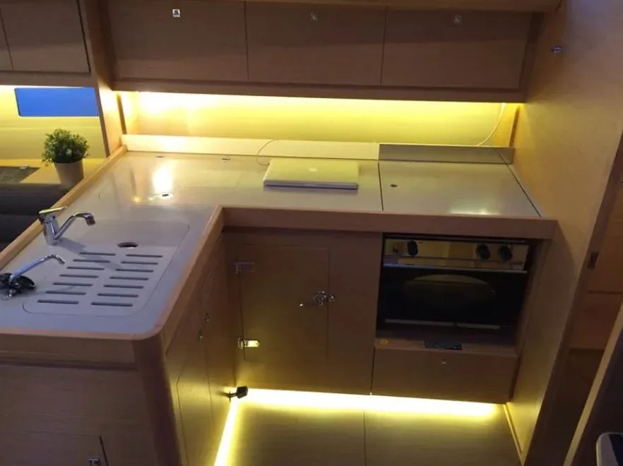 Yacht DUFOUR 412 Grand Large - Iliana - Foto 1
