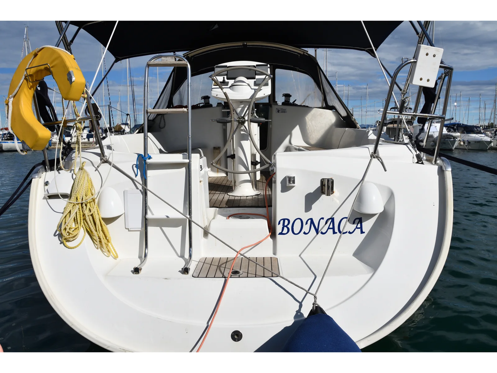 Yacht JEANNEAU Sun Odyssey 37 - Bonaca - Foto 1