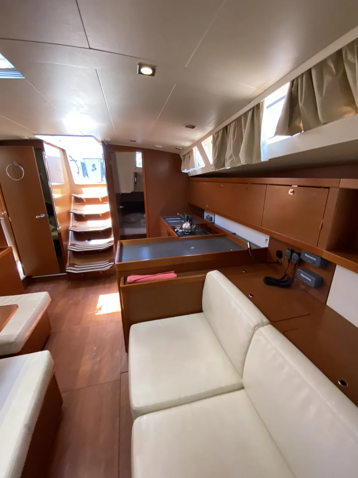 Yacht BENETEAU Oceanis 45 - Callidora - Foto 1
