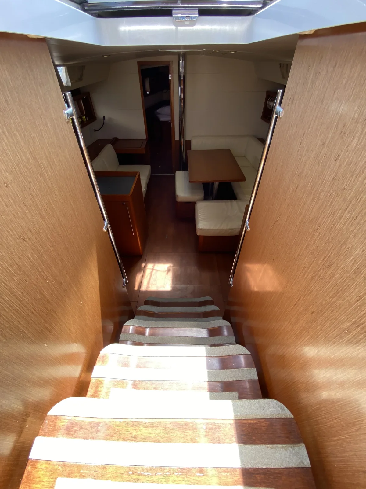 Yacht BENETEAU Oceanis 45 - Callidora - Foto 1