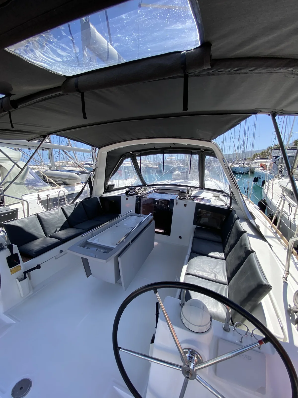 Yacht BENETEAU Oceanis 45 - Callidora - Foto 1