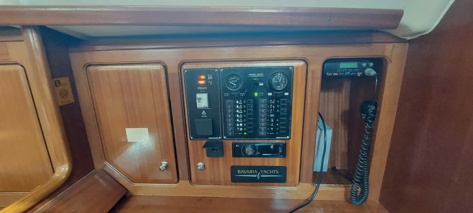 Yacht BAVARIA 40 - Salty Baby - Foto 1