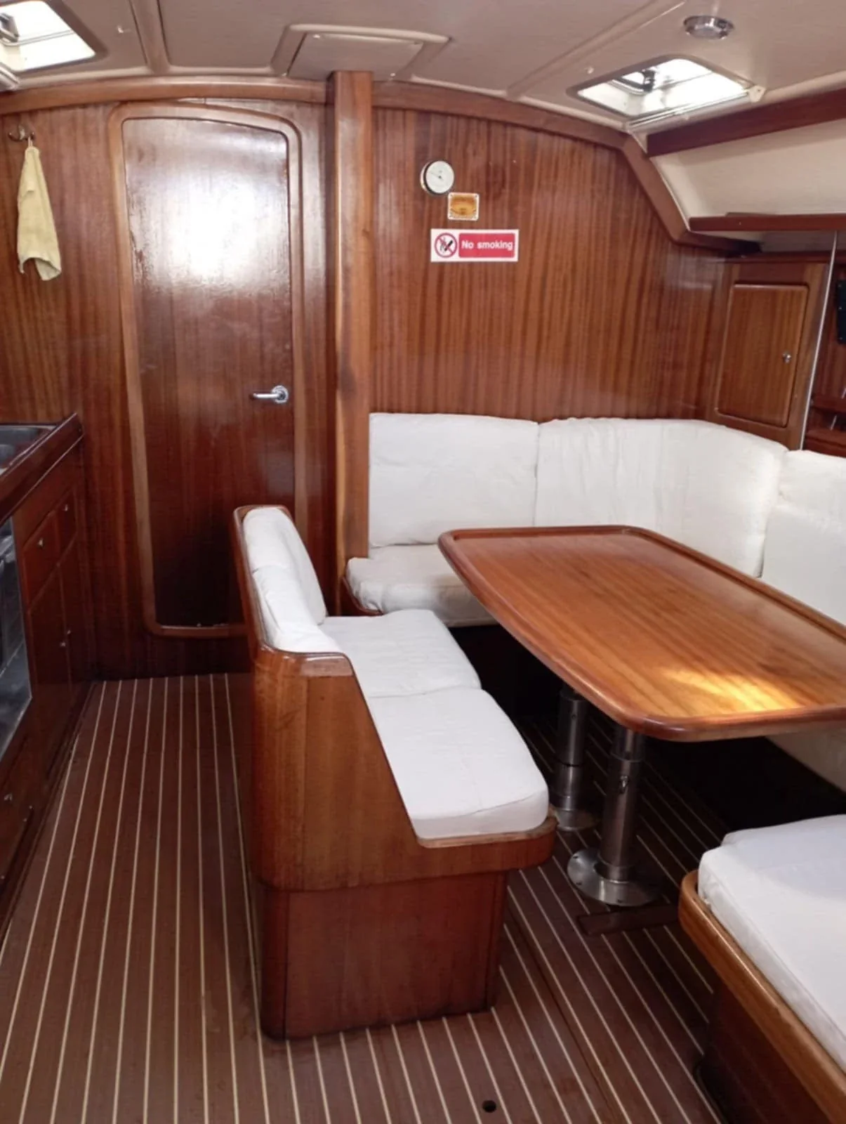 Yacht BAVARIA 40 - Salty Baby - Foto 1