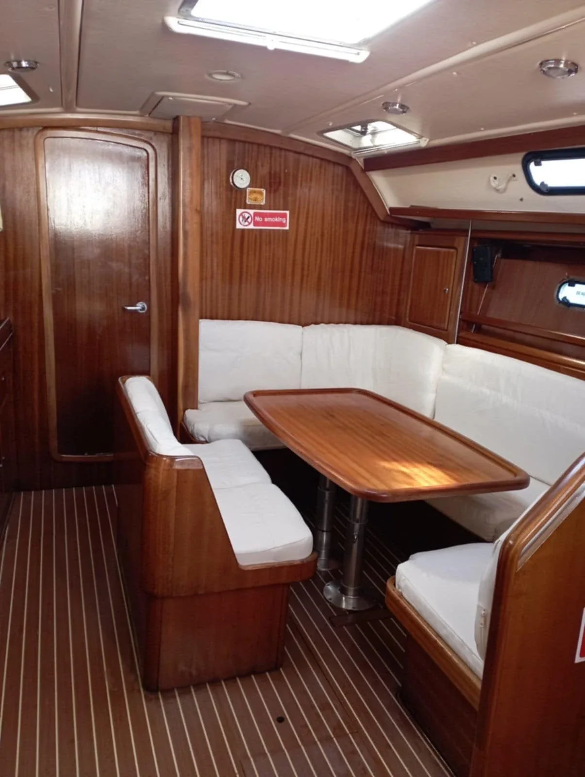 Yacht BAVARIA 40 - Salty Baby - Foto 1