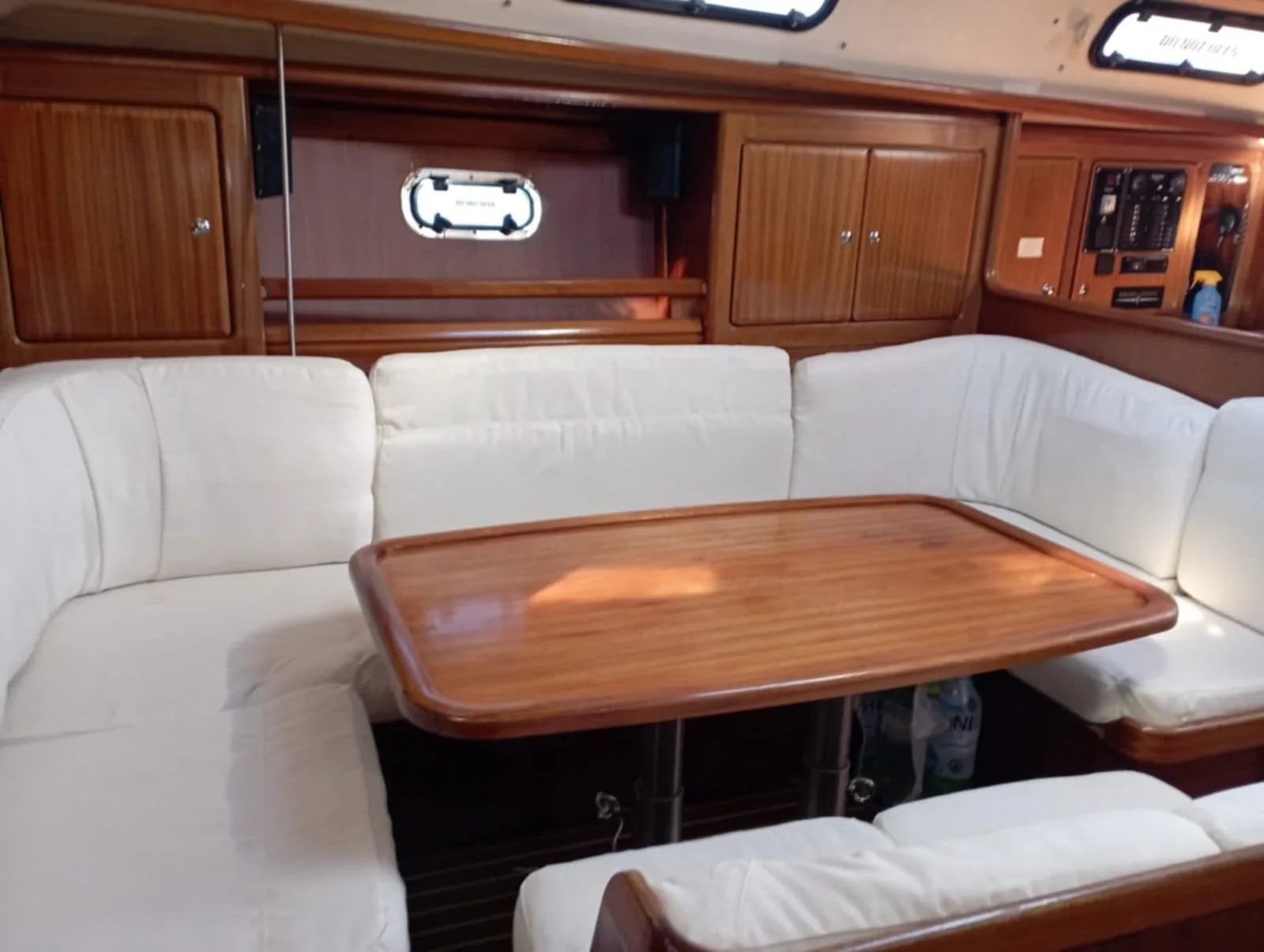 Yacht BAVARIA 40 - Salty Baby - Foto 1
