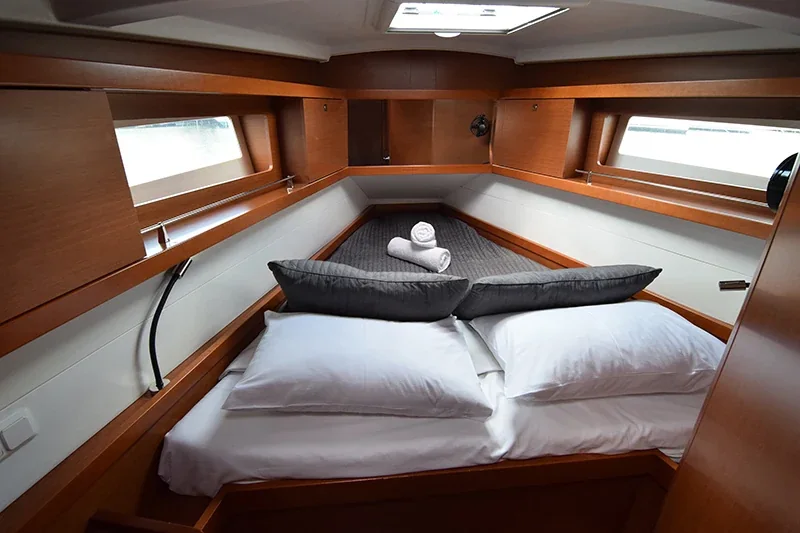 Yacht BENETEAU Oceanis 41 - Bolero - Foto 11