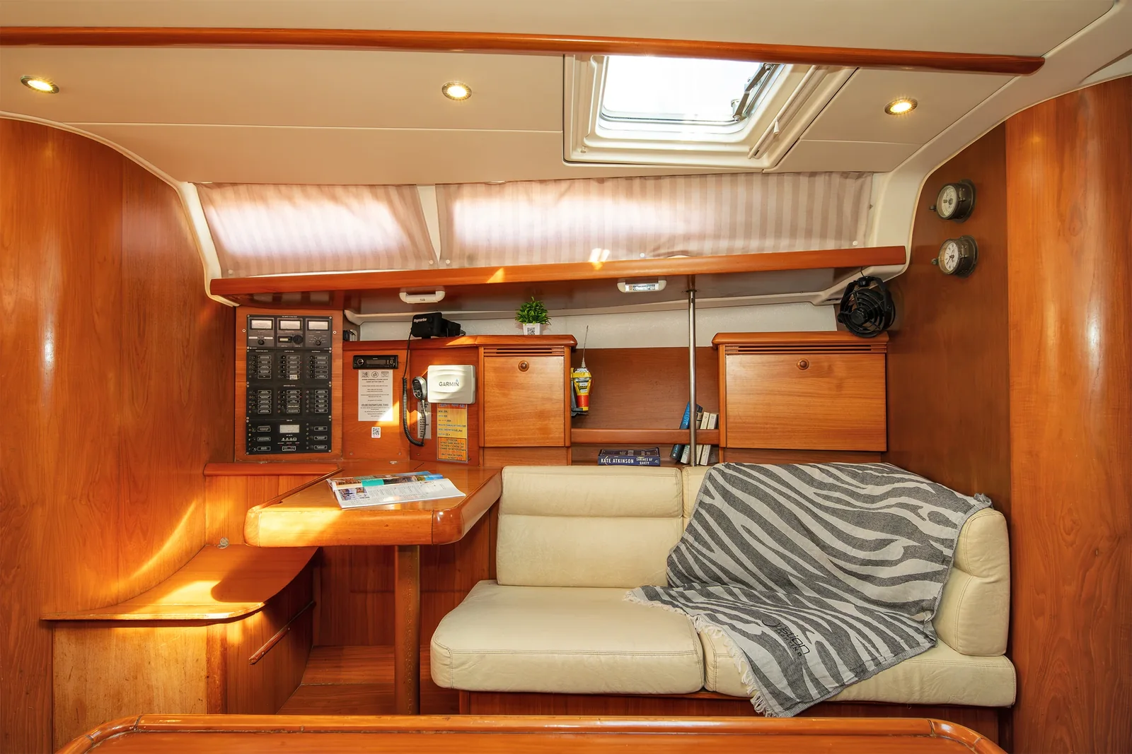 Yacht JEANNEAU Sun Odyssey 43 - Evangelos - Foto 1