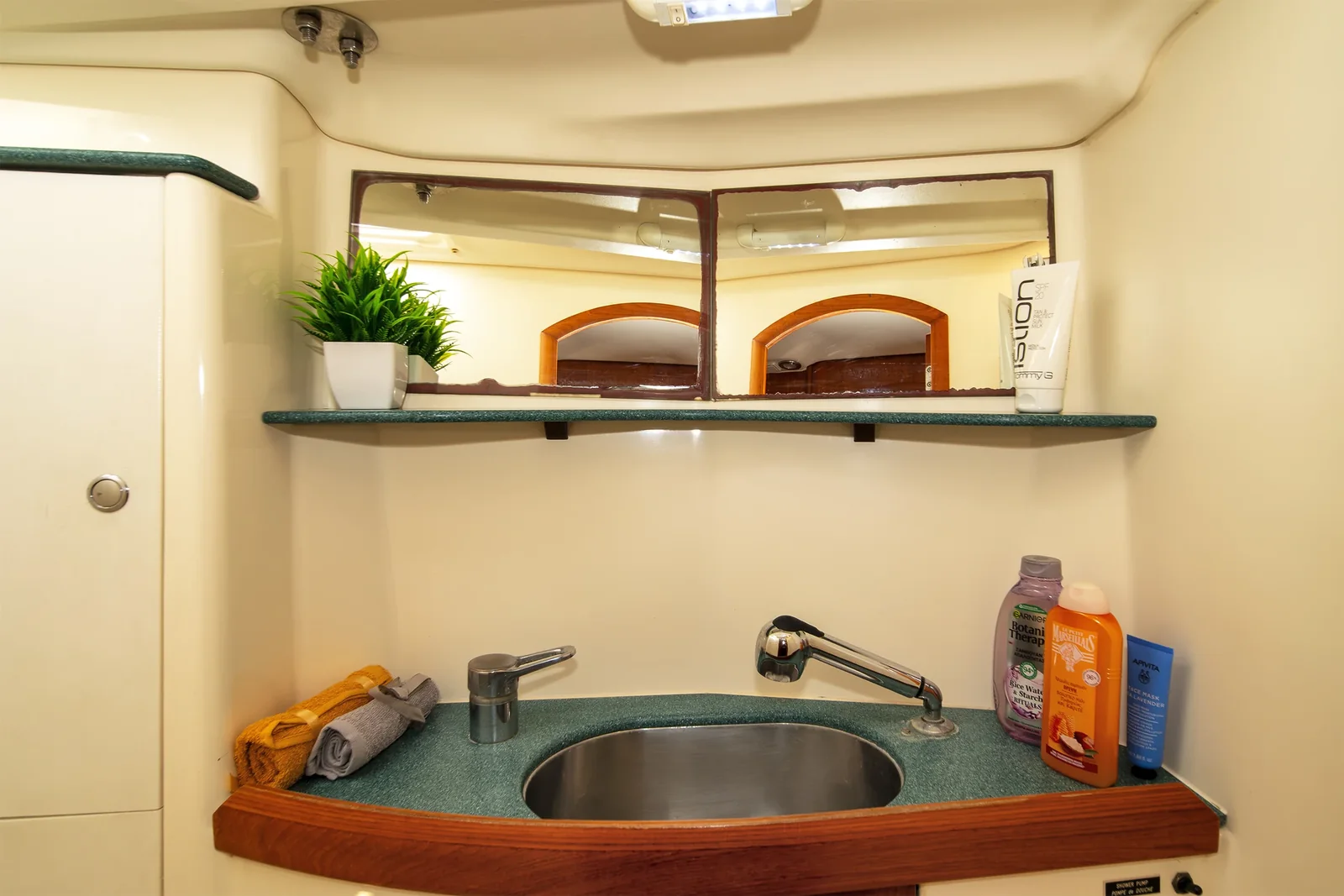 Yacht JEANNEAU Sun Odyssey 43 - Evangelos - Foto 1