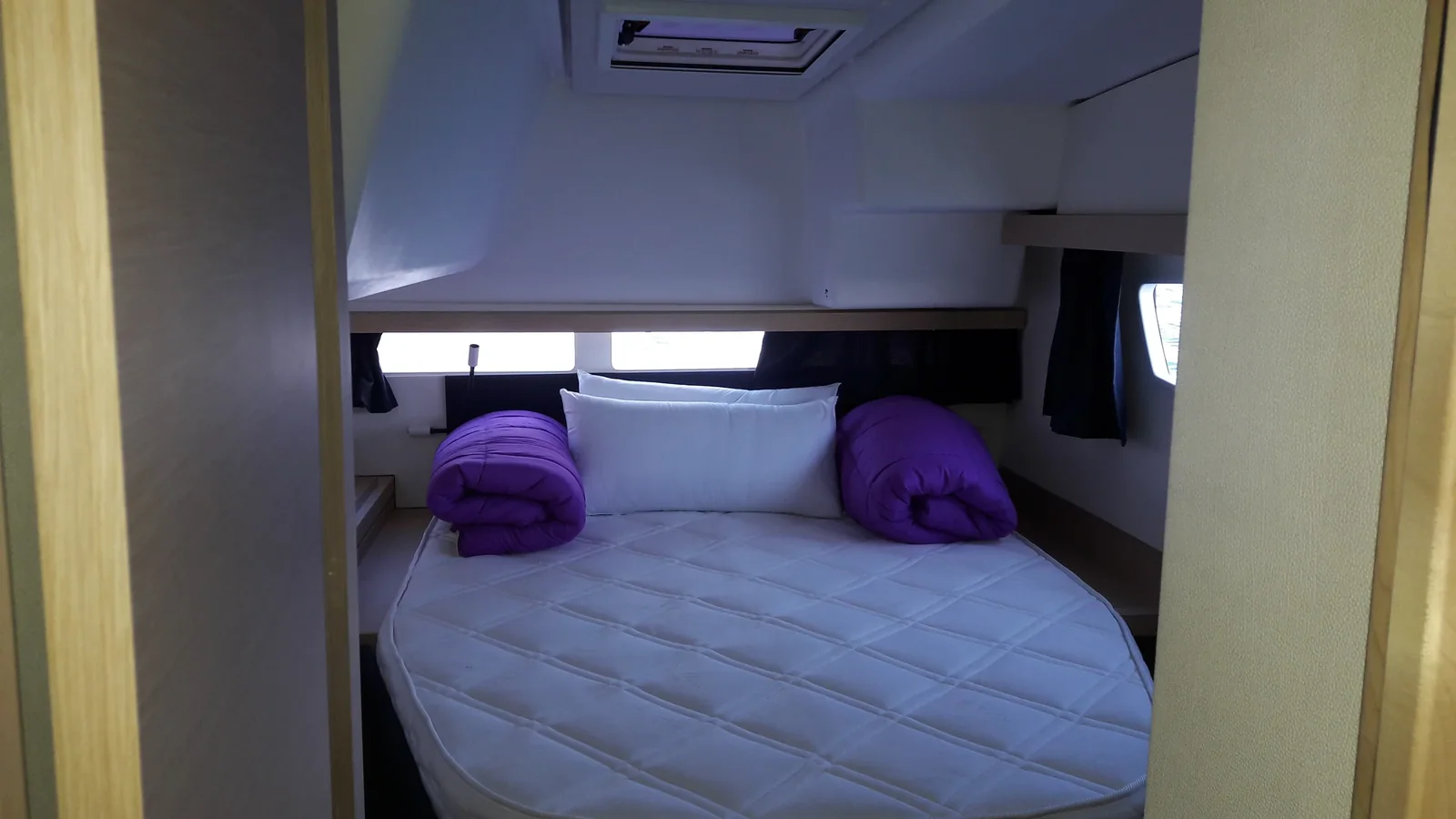 Yacht FOUNTAINE PAJOT Lucia 40 - Ginesta - Foto 9