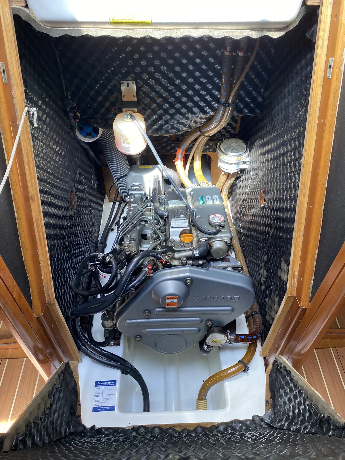 Yacht JEANNEAU Sun Odyssey 42i - Imagine - Foto 1