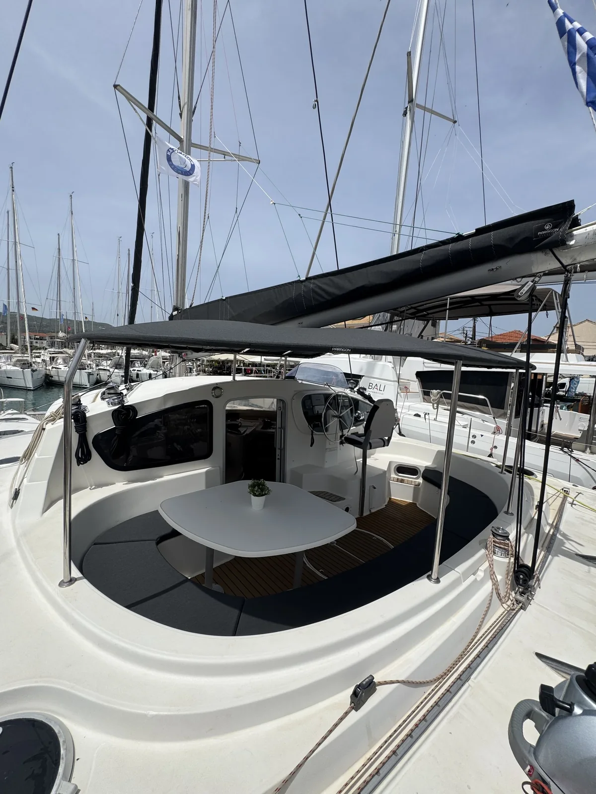 Yacht FOUNTAINE PAJOT Belize 43 - Artemis K - Foto 1