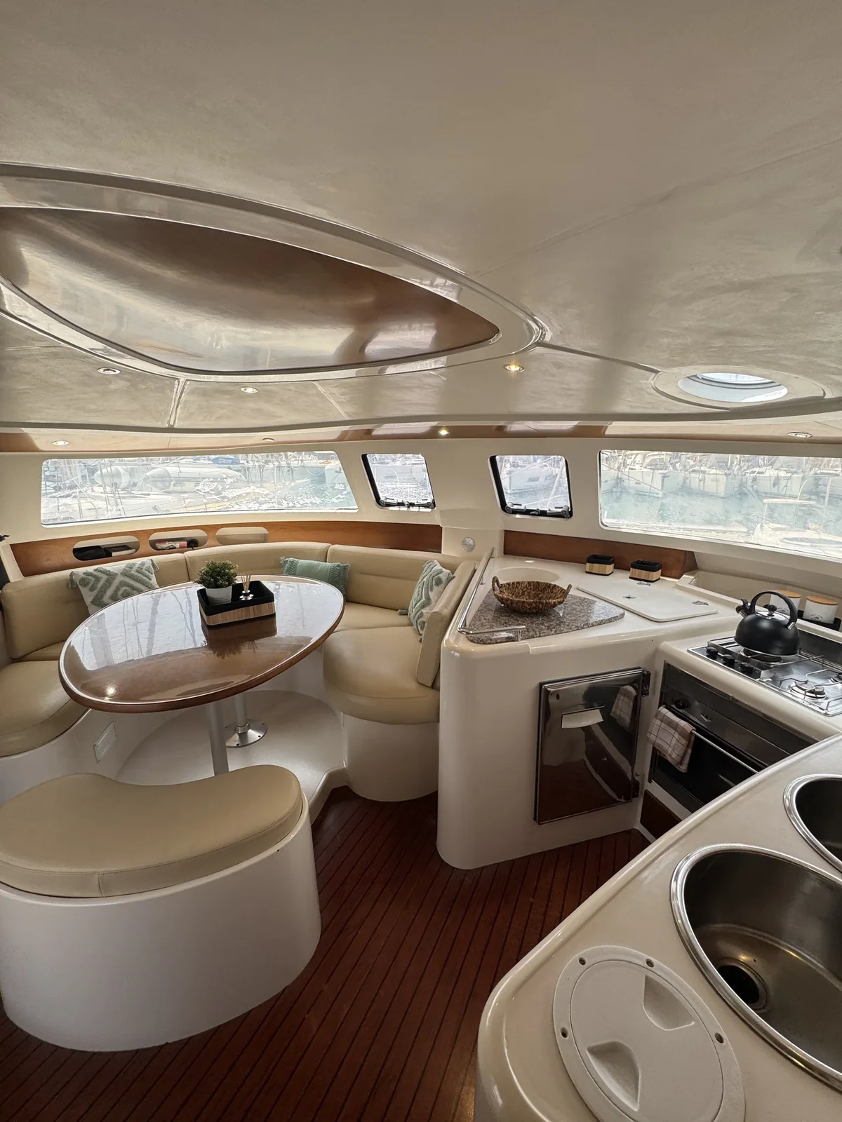 Yacht FOUNTAINE PAJOT Belize 43 - Artemis K - Foto 1