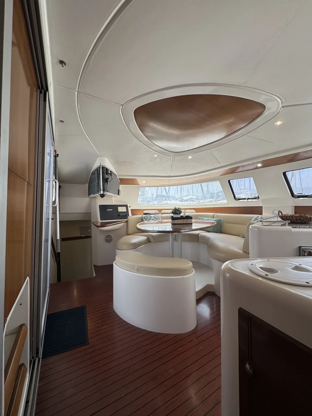 Yacht FOUNTAINE PAJOT Belize 43 - Artemis K - Foto 1