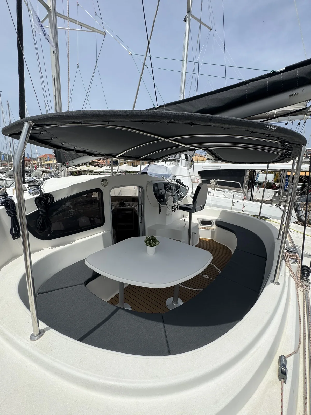 Yacht FOUNTAINE PAJOT Belize 43 - Artemis K - Foto 1