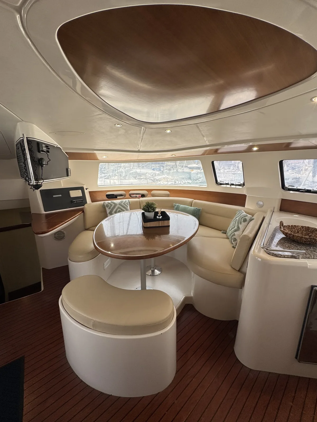 Yacht FOUNTAINE PAJOT Belize 43 - Artemis K - Foto 1
