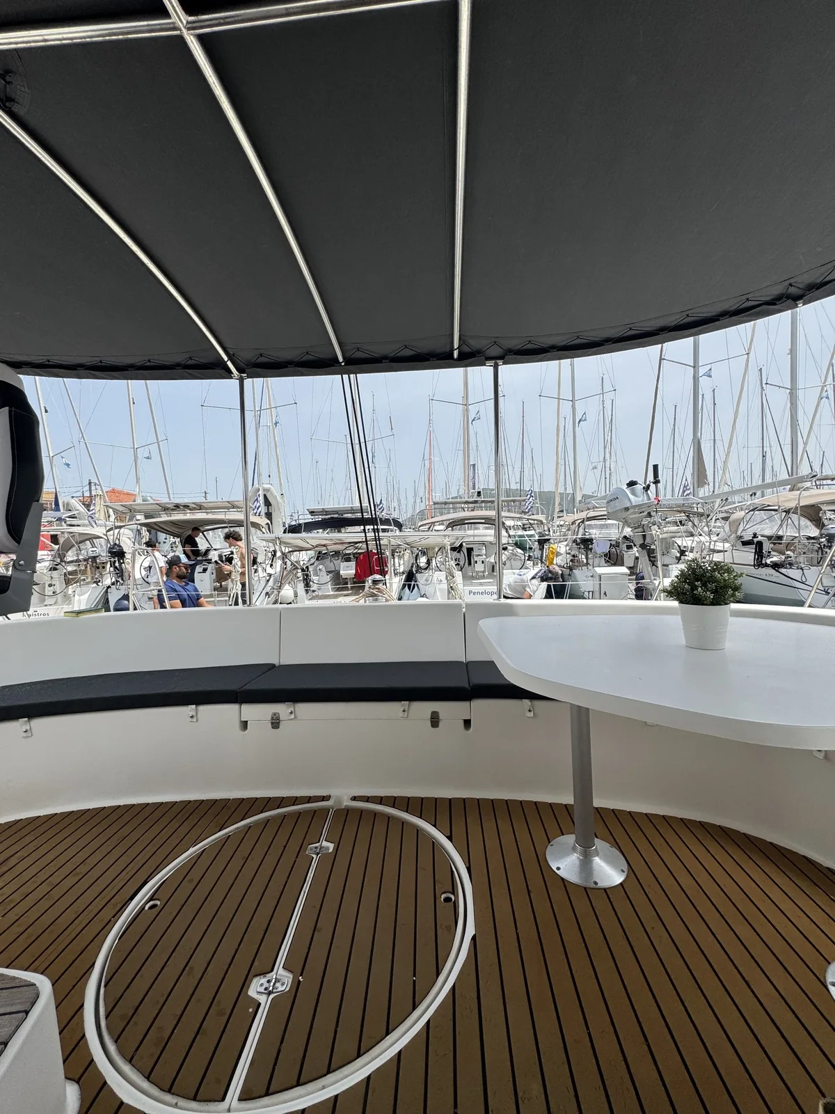 Yacht FOUNTAINE PAJOT Belize 43 - Artemis K - Foto 1