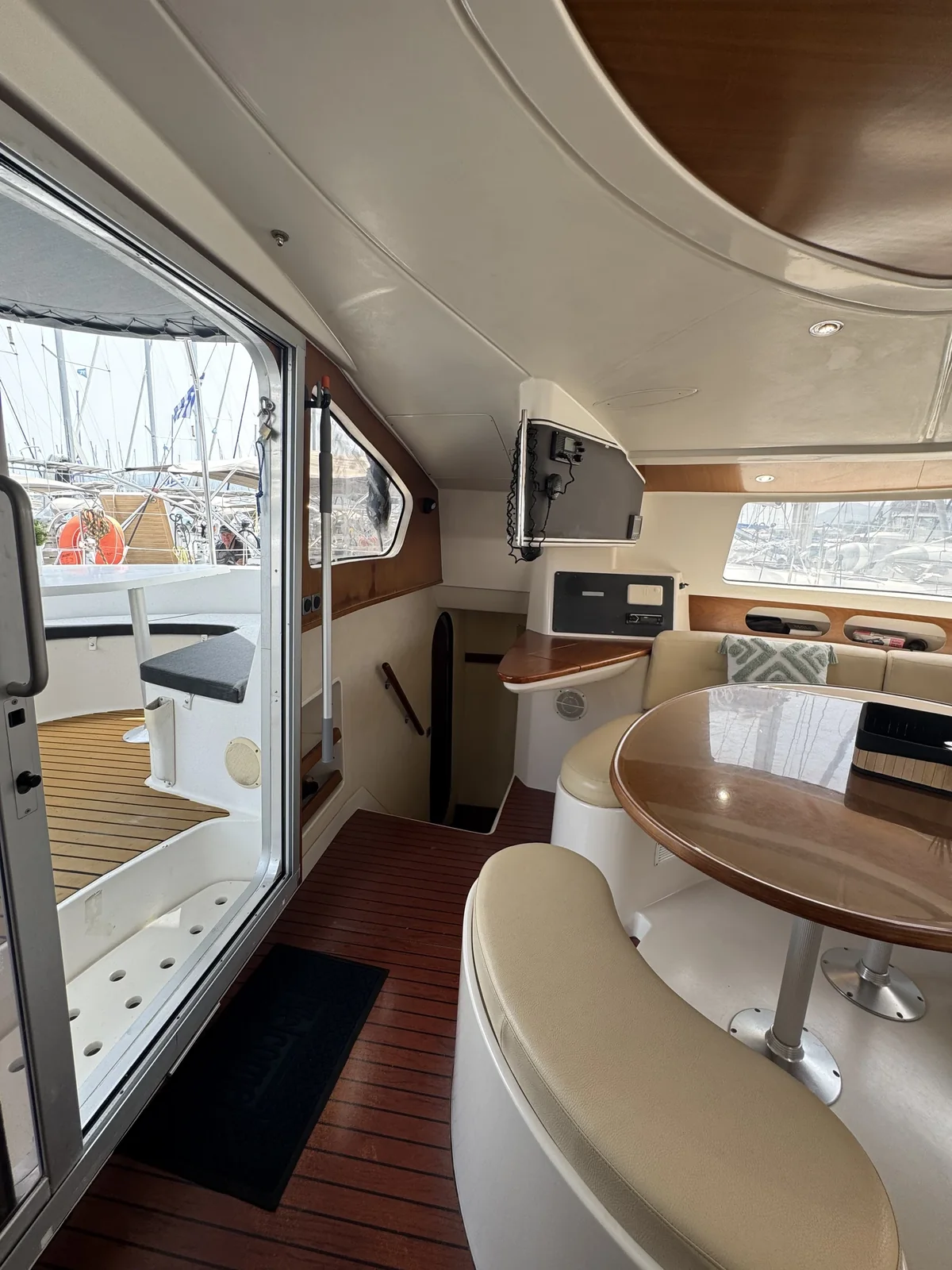 Yacht FOUNTAINE PAJOT Belize 43 - Artemis K - Foto 1