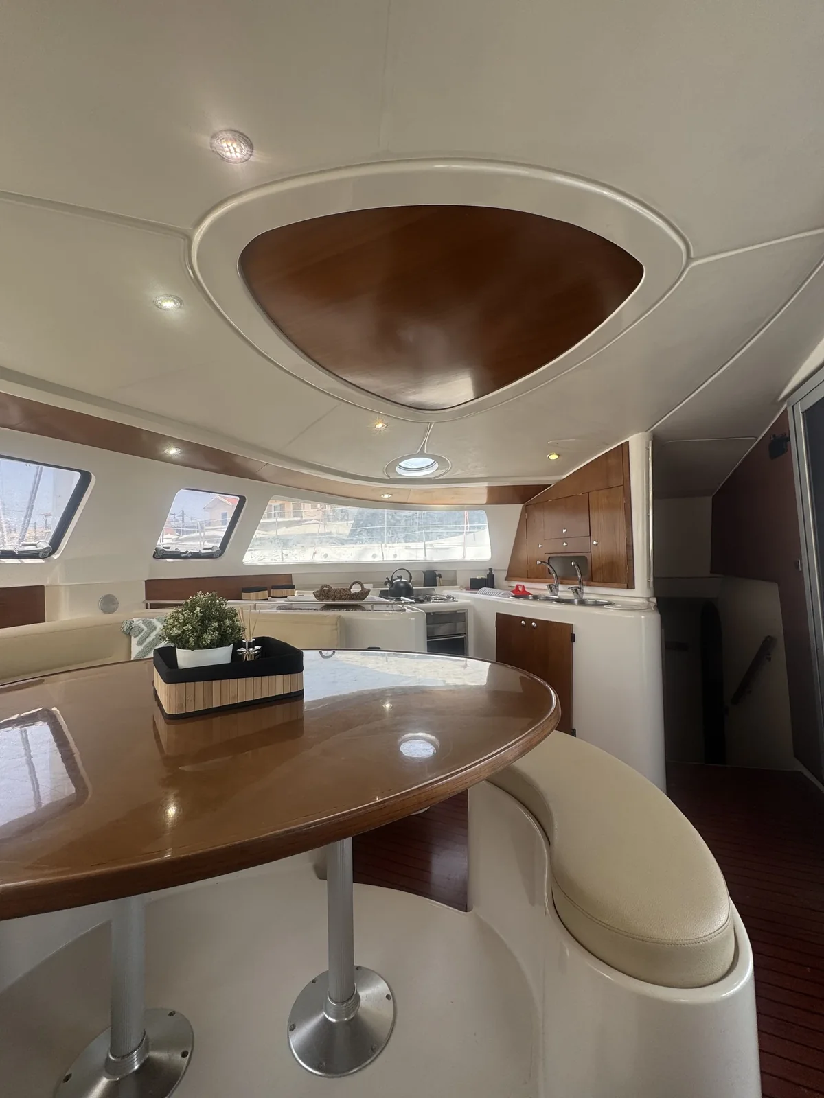 Yacht FOUNTAINE PAJOT Belize 43 - Artemis K - Foto 1