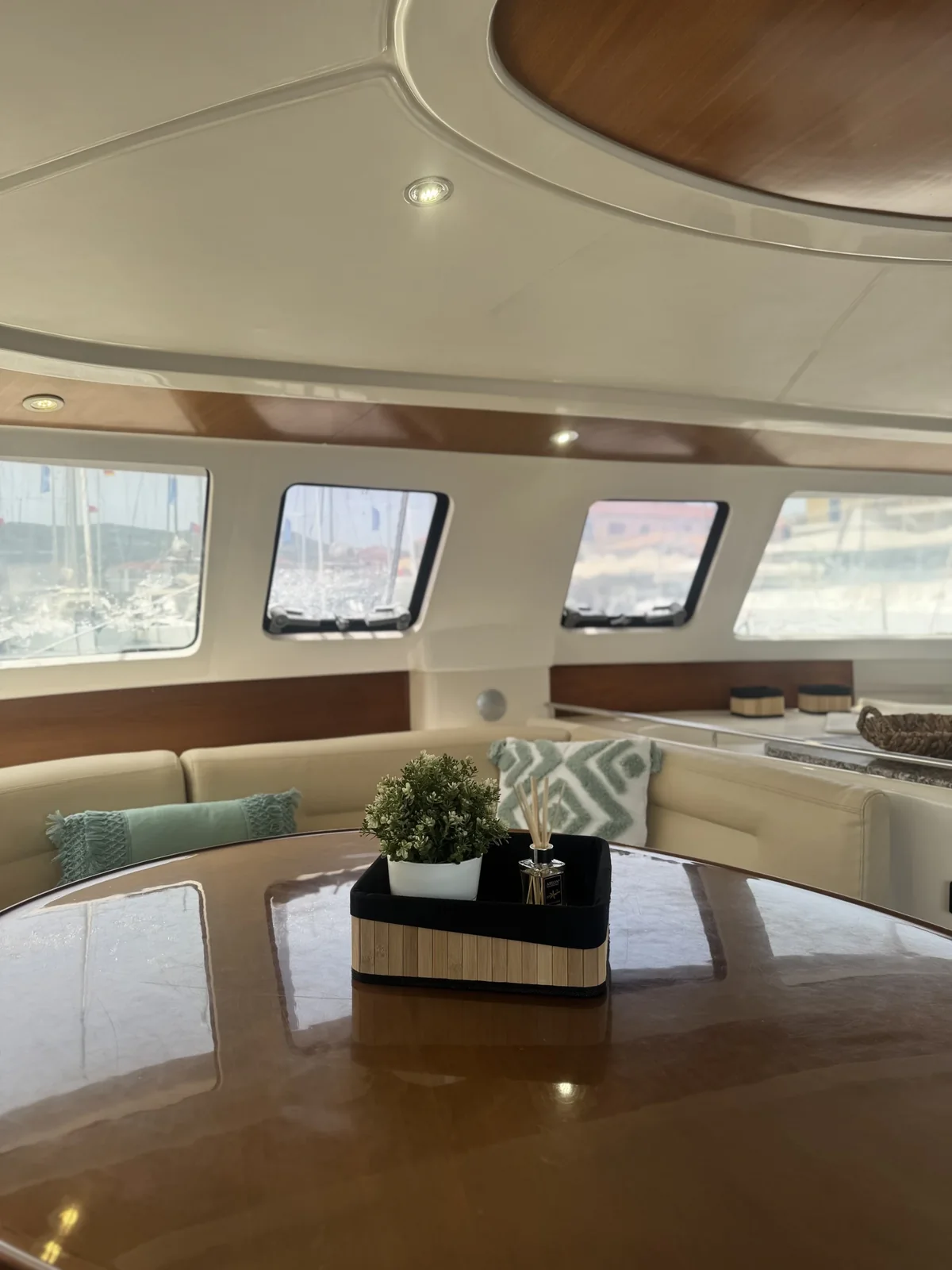 Yacht FOUNTAINE PAJOT Belize 43 - Artemis K - Foto 1