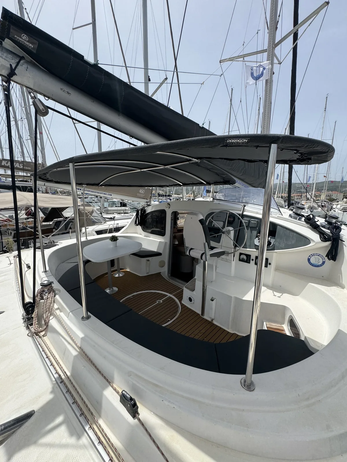 Yacht FOUNTAINE PAJOT Belize 43 - Artemis K - Foto 1