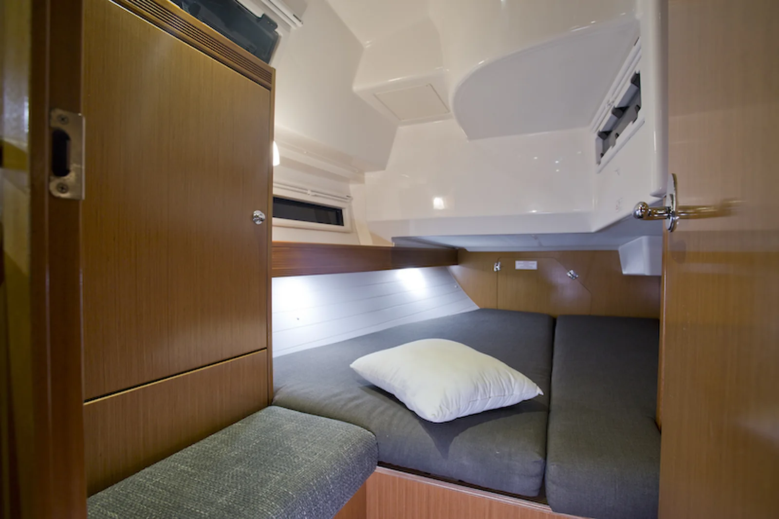 Yacht BAVARIA Cruiser 36 - Mystic - Foto 1