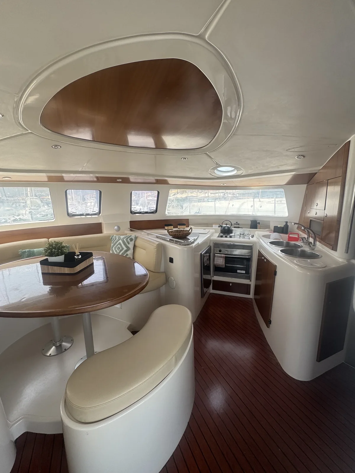 Yacht FOUNTAINE PAJOT Belize 43 - Artemis K - Foto 1