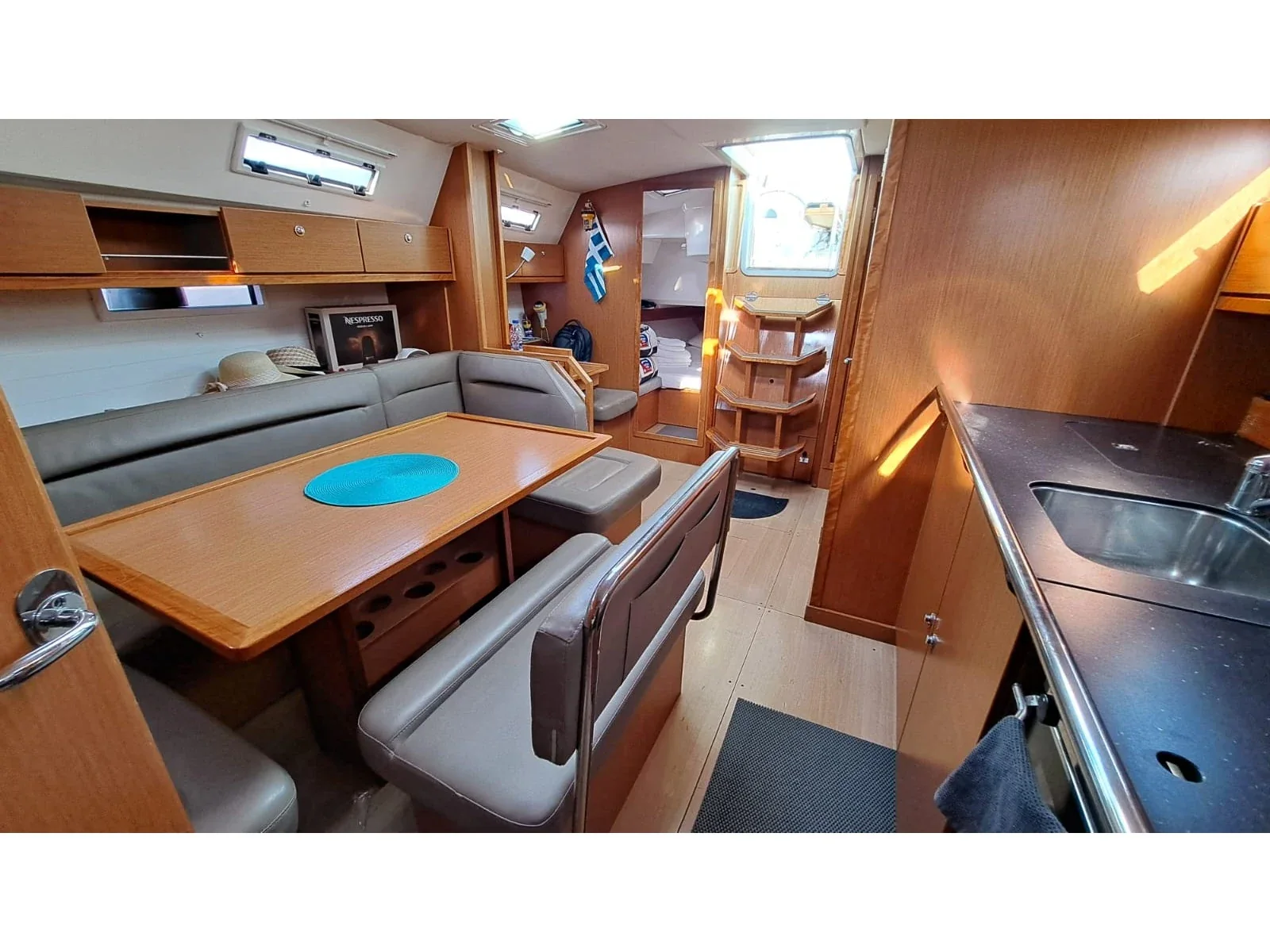 Yacht BAVARIA Cruiser 40 - Manta - Foto 11