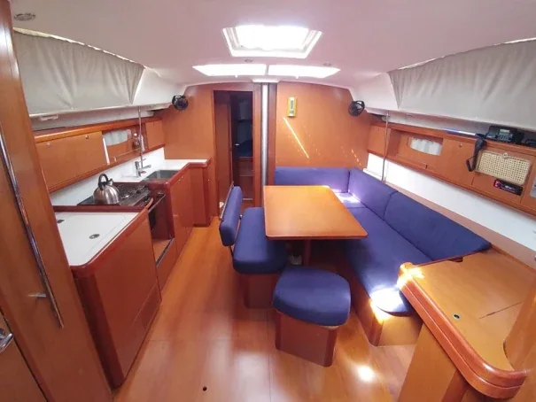 Yacht BENETEAU Oceanis 43 - Beluga - Foto 1