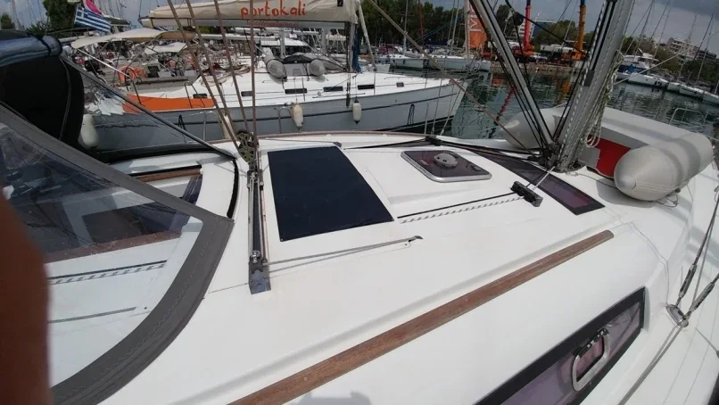 Yacht BENETEAU Oceanis 43 - Beluga - Foto 1