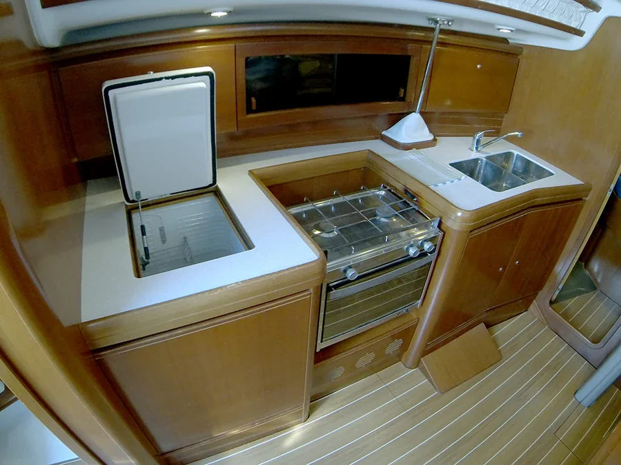 Yacht GRAND SOLEIL 37 - Sportski vuk - Foto 2