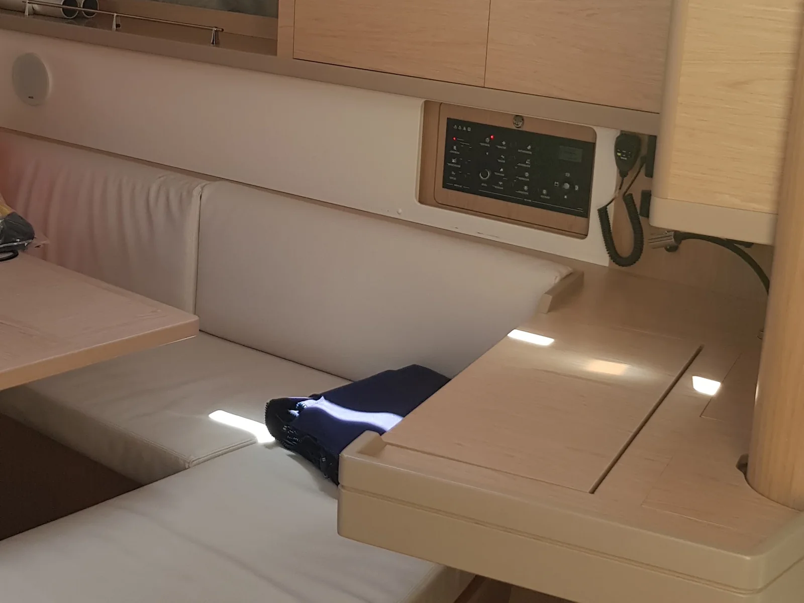 Yacht BENETEAU Oceanis 45 - Senza Pensieri III - Foto 1