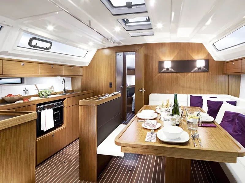Yacht BAVARIA Cruiser 46 - Luna - Foto 1