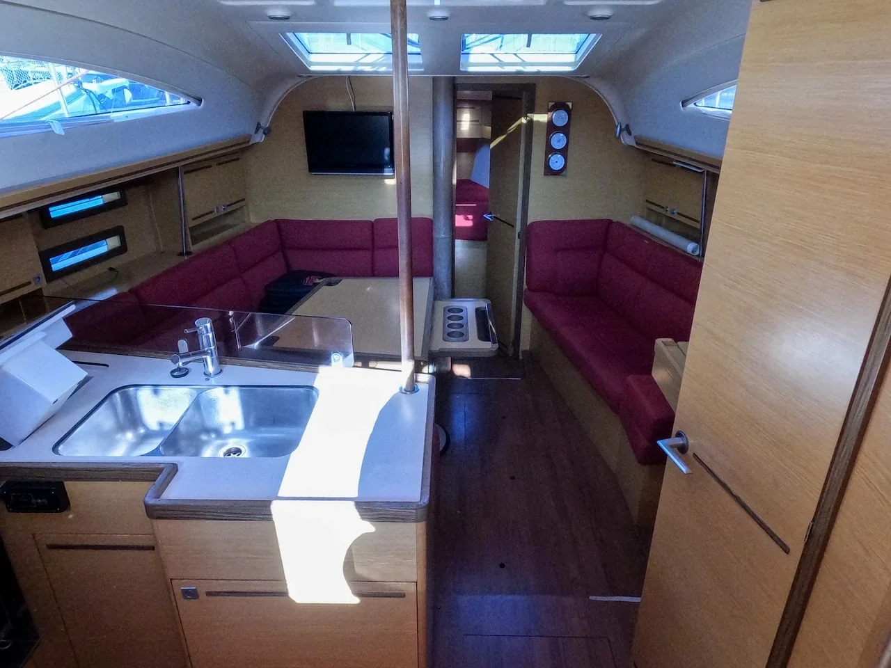 Yacht ELAN 394 Impression - Orca V.