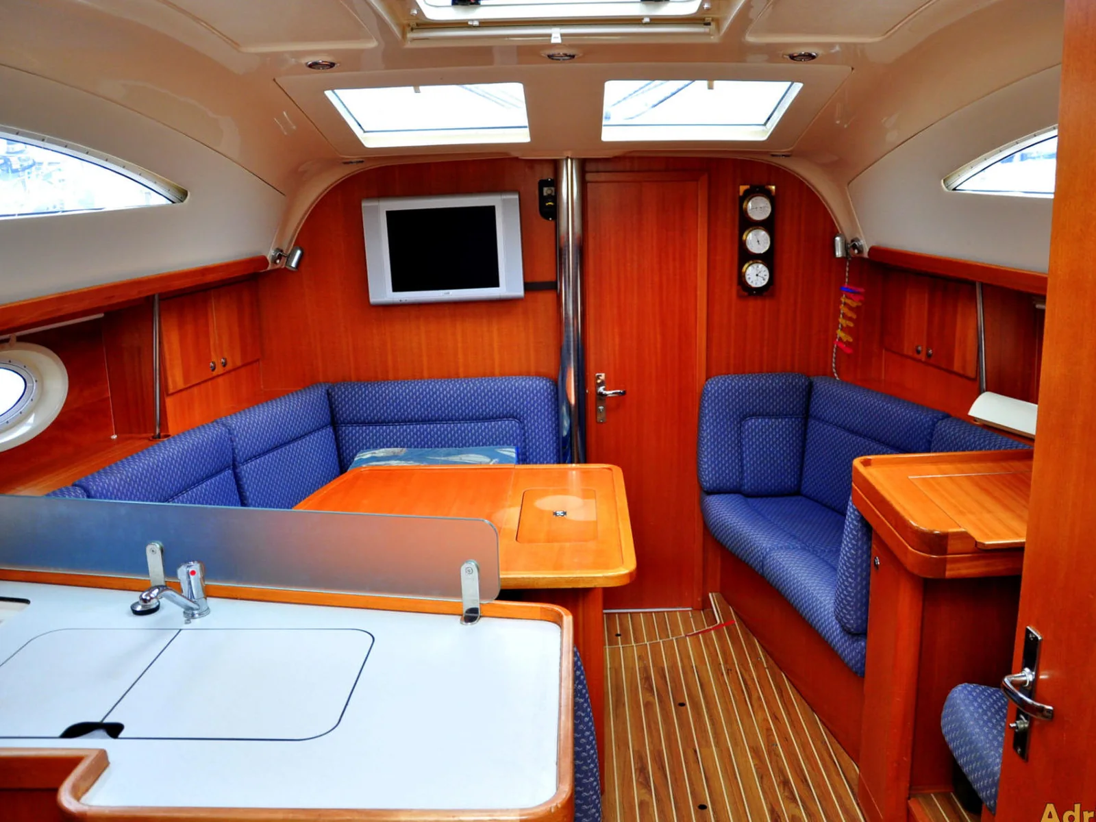 Yacht ELAN 384 Impression - Orca O. - Foto 1