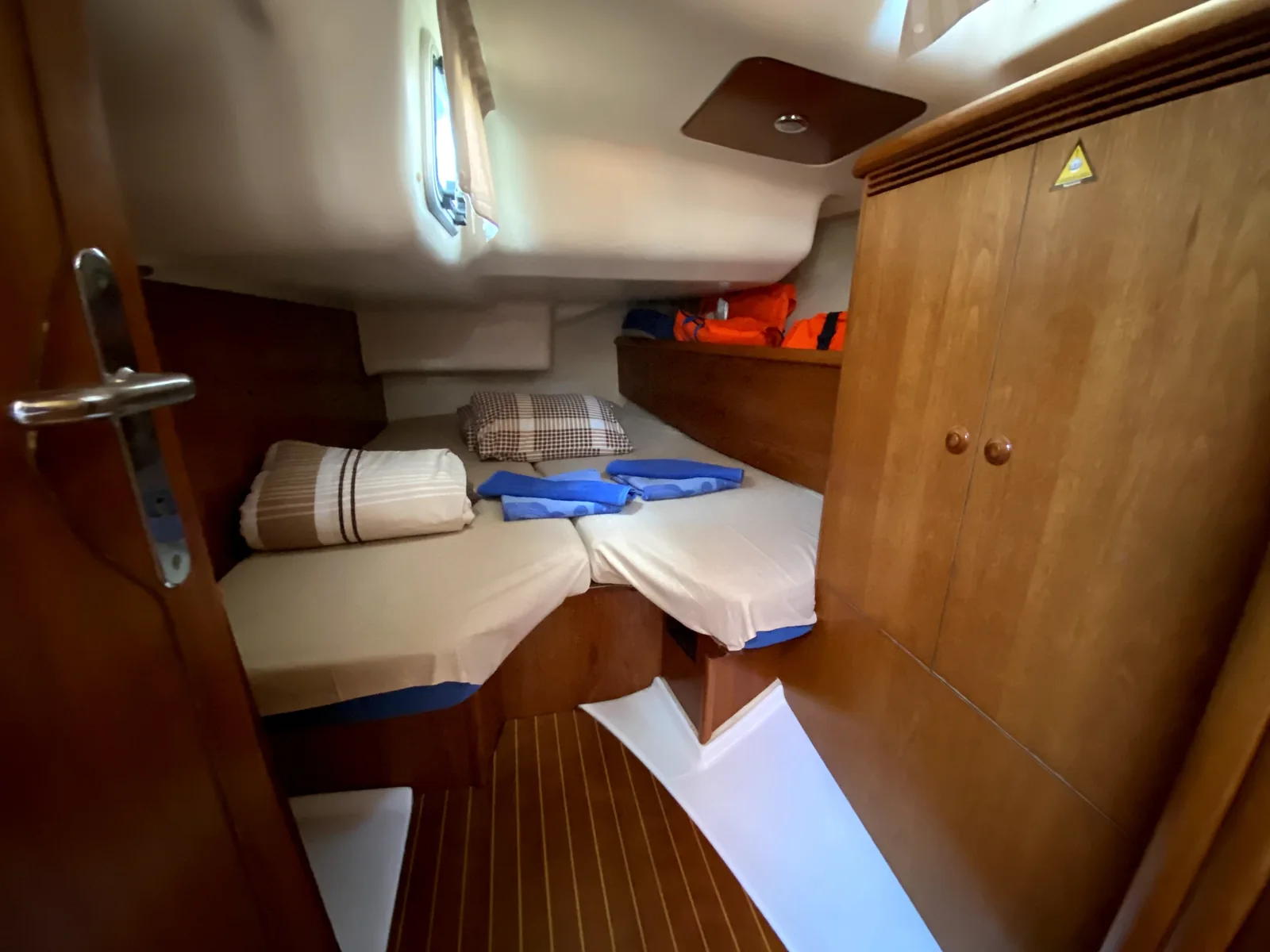 Yacht BENETEAU Cyclades 39.3 - Six Pack - Foto 1