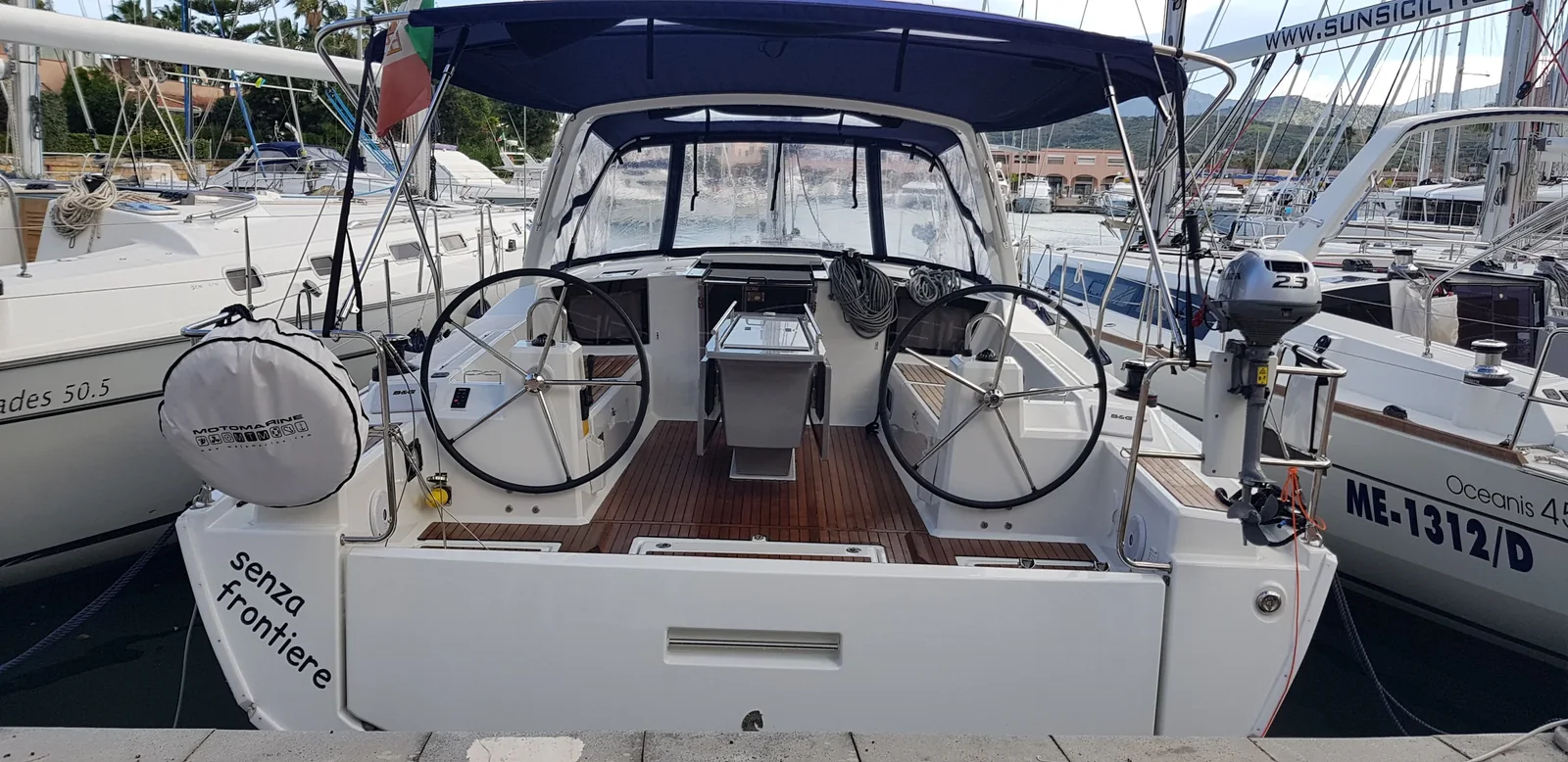 Yacht BENETEAU Oceanis 41.1 - Senza Frontiere - Foto 1