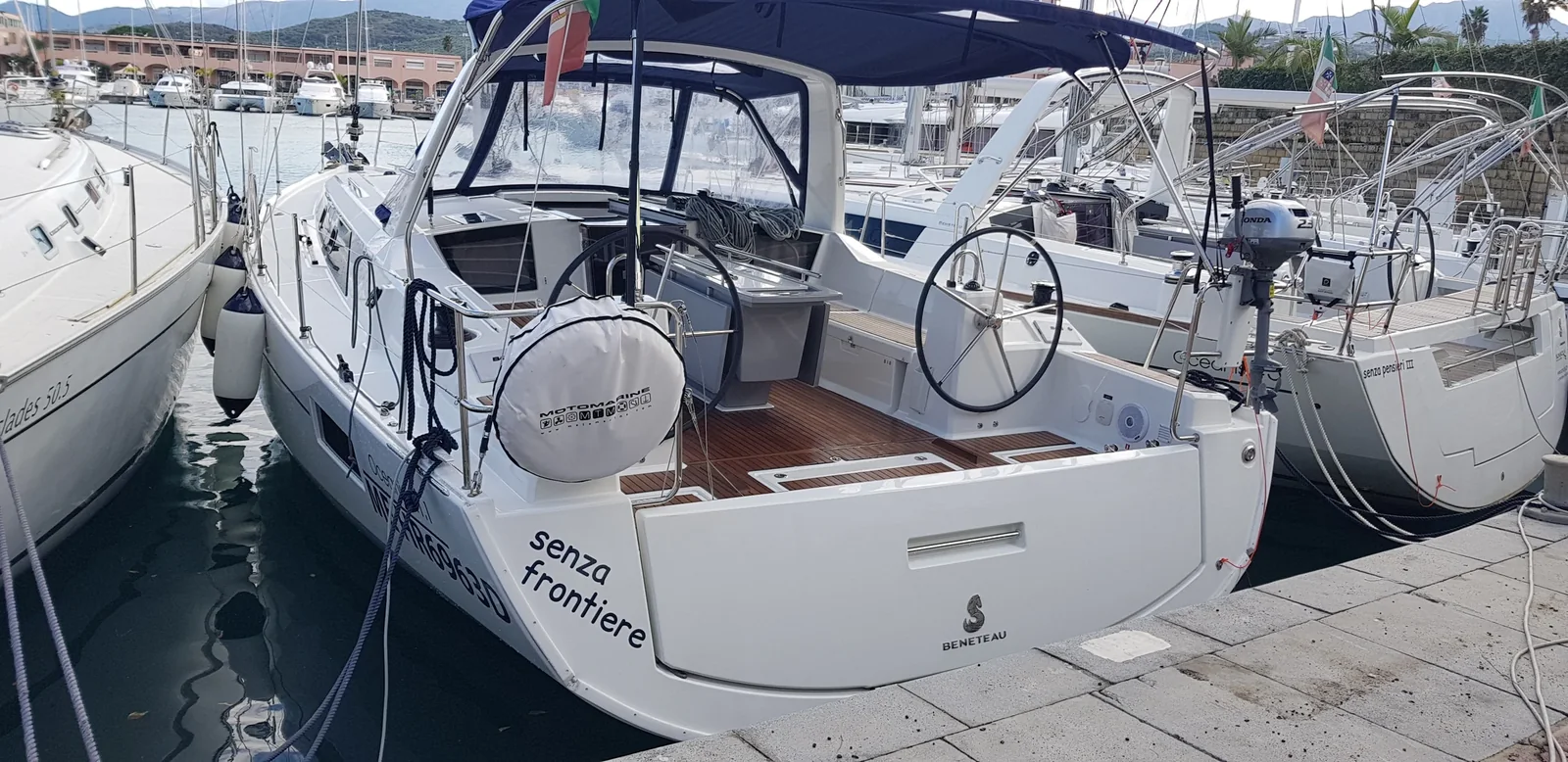 Yacht BENETEAU Oceanis 41.1 - Senza Frontiere - Foto 1