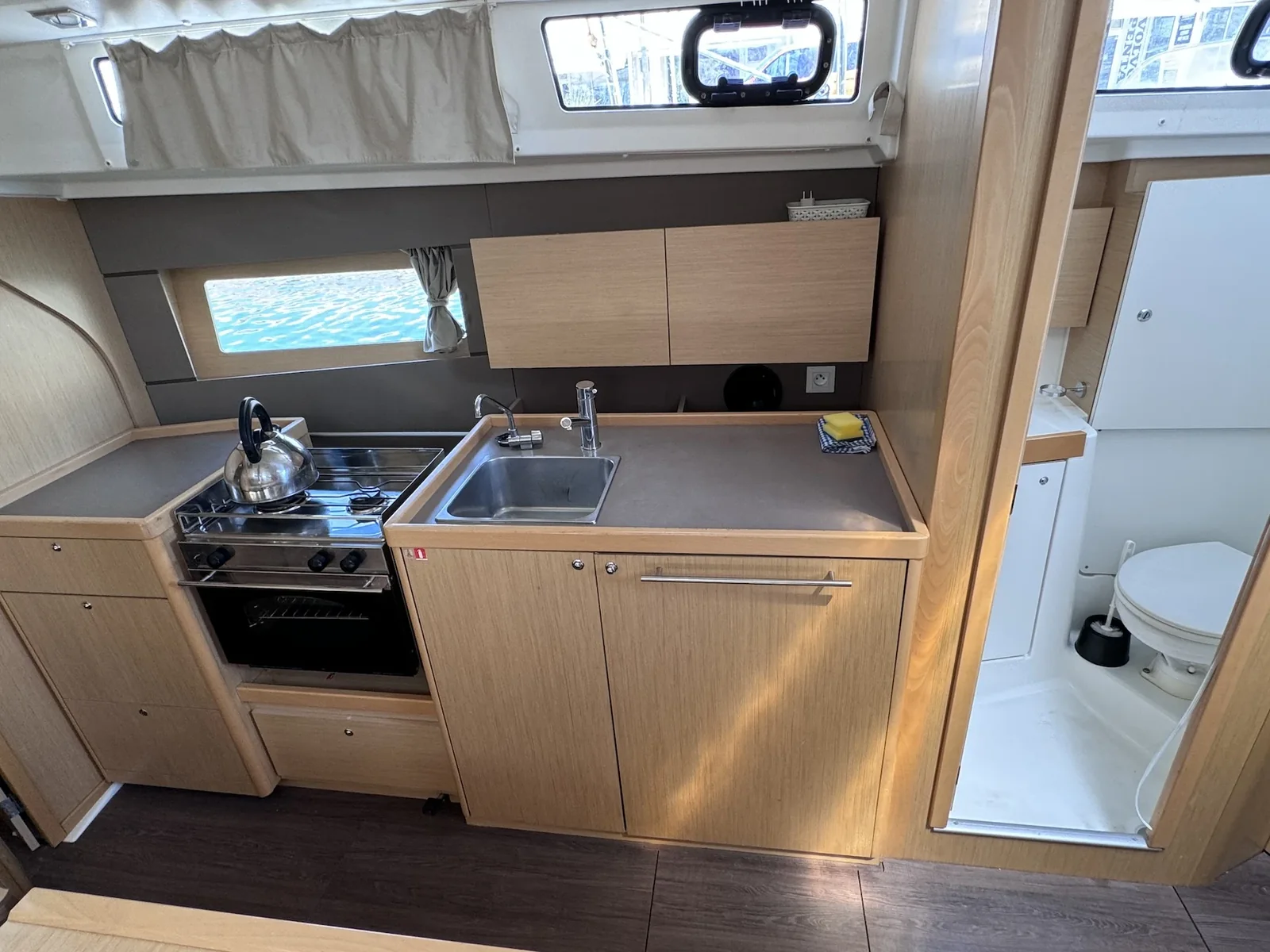 Yacht BENETEAU Oceanis 38 - Felina - Foto 9