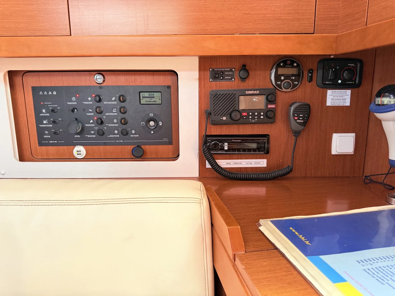 Yacht BENETEAU Oceanis 45 - Viki - Foto 20