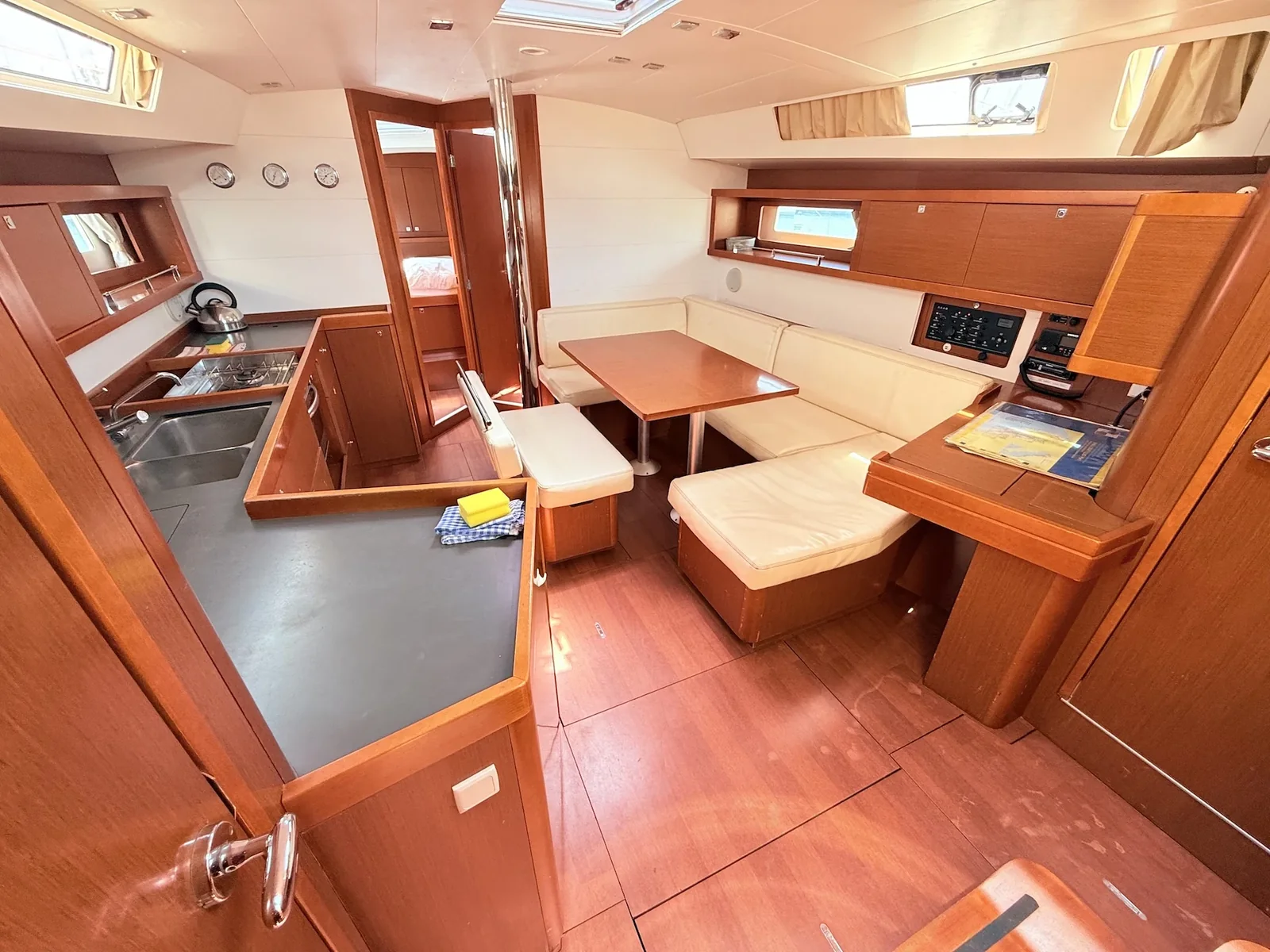 Yacht BENETEAU Oceanis 45 - Viki - Foto 21