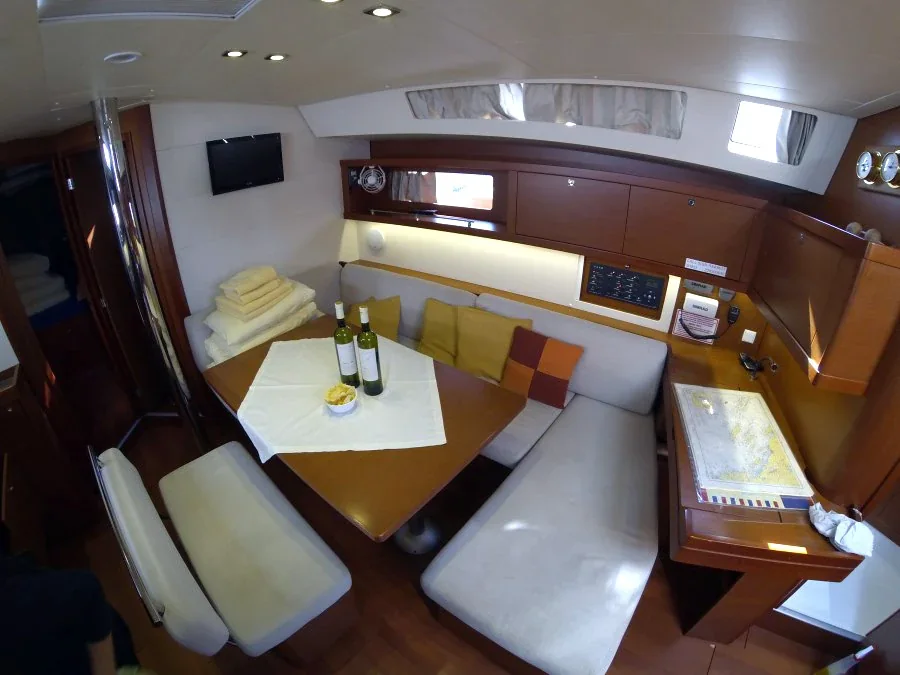 Yacht BENETEAU Oceanis 45 - Neška II - Foto 1