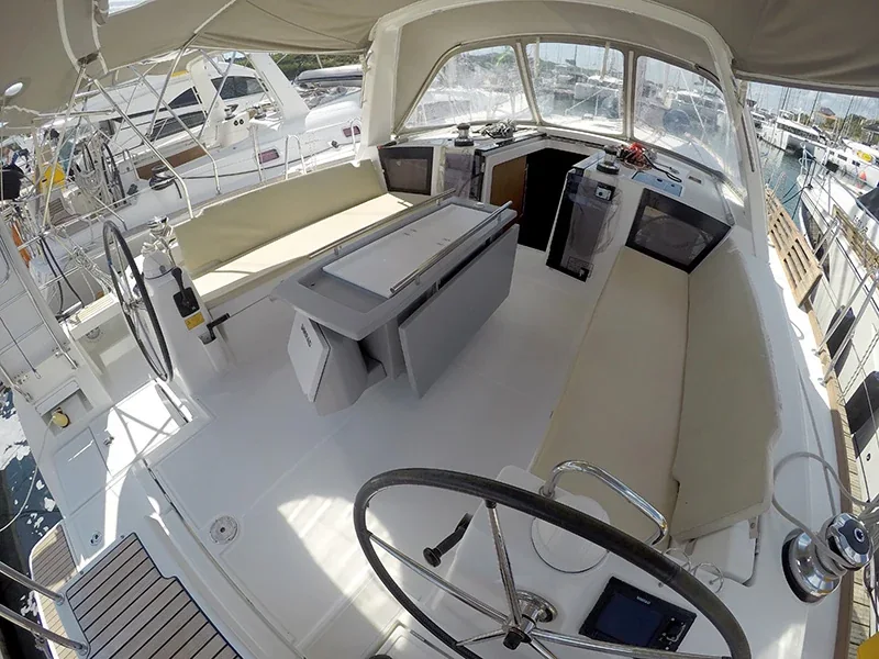 Yacht BENETEAU Oceanis 45 - Neška II - Foto 1