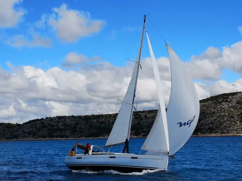 Yacht BENETEAU Oceanis 45 - Neška II - Foto 1