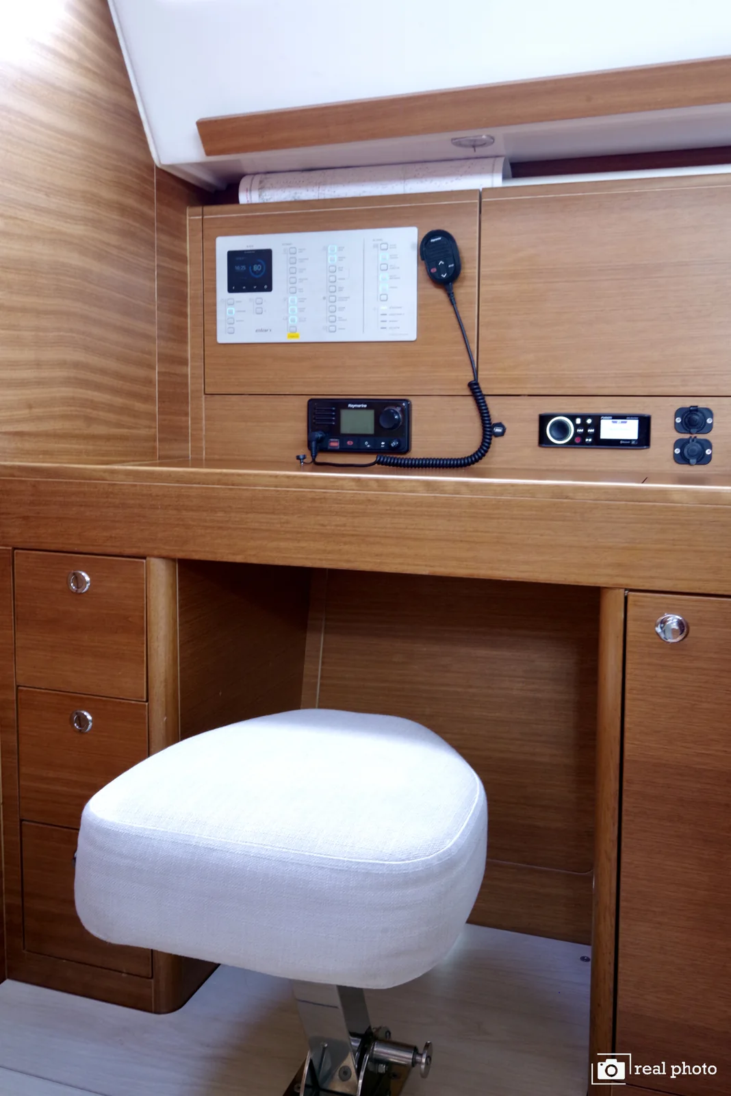 Yacht ELAN Impression 45.1 - Corgi - Foto 1